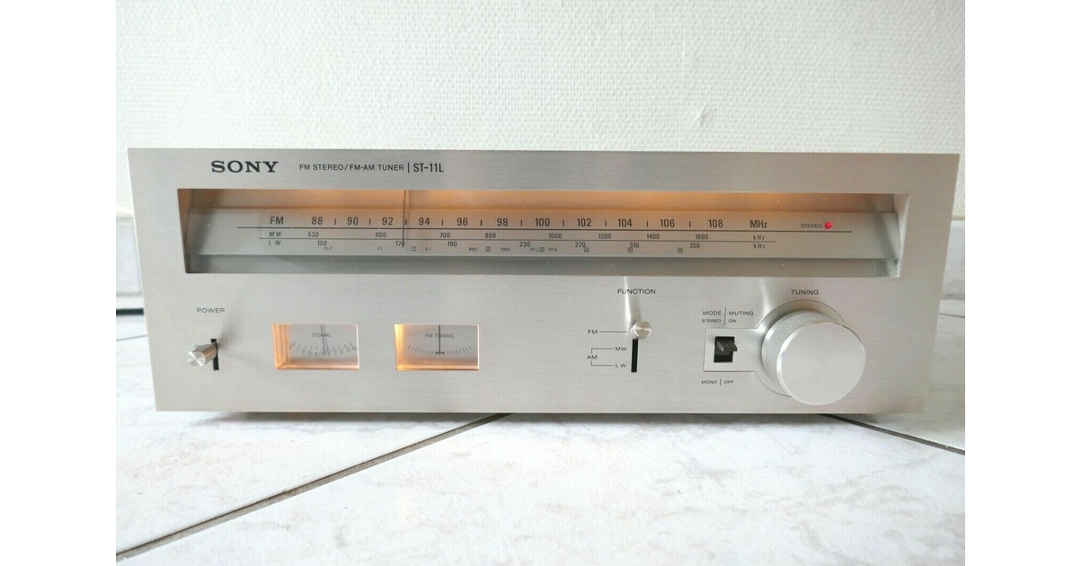 AM SONY ST-11 FM 胡散臭く